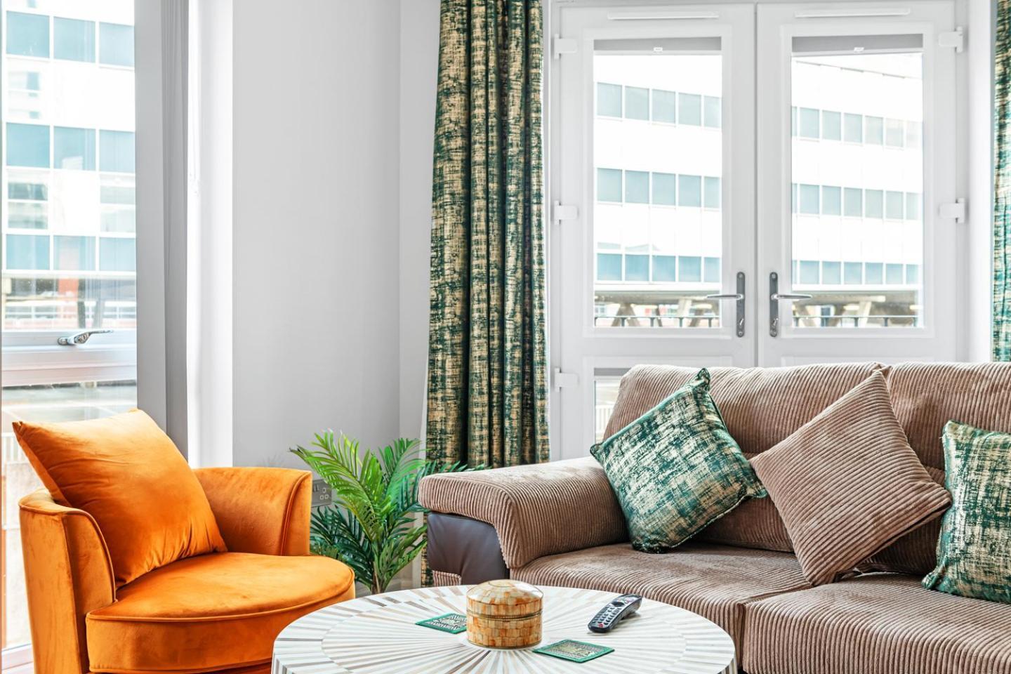 Luxurious Flat At Leicester Town Exterior foto