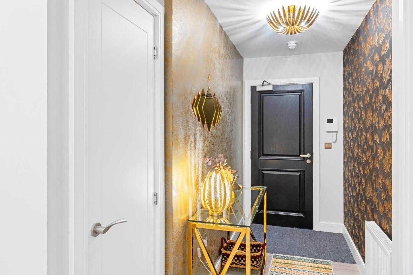 Luxurious Flat At Leicester Town Exterior foto